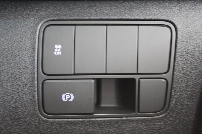 2025 Hyundai STARIA LOAD