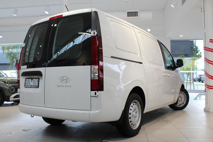 2025 Hyundai STARIA LOAD