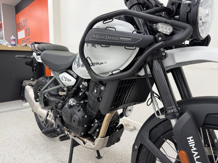 2025 Royal Enfield HIMALAYAN 450 White