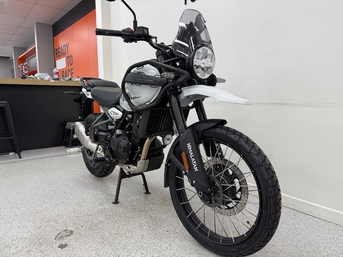 2025 Royal Enfield HIMALAYAN 450 White