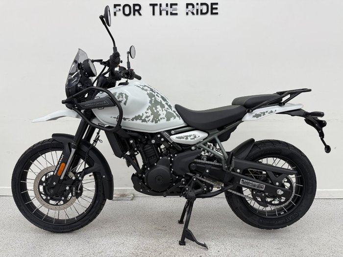 2025 Royal Enfield HIMALAYAN 450 White