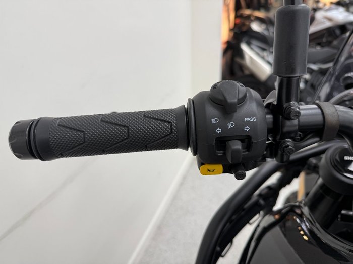 2025 Royal Enfield 2025 Royal Enfield 450CC HIMALAYAN 450 Road Black