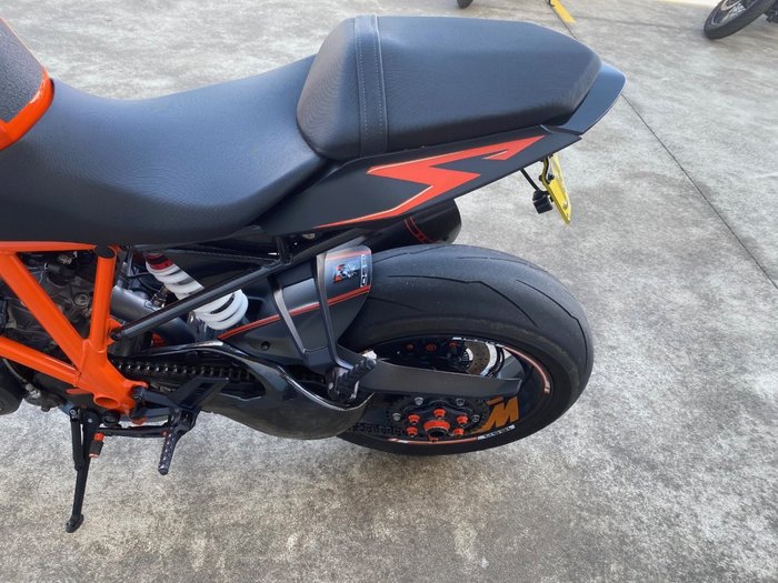 2014 Ktm 1290 SUPER DUKE R Orange