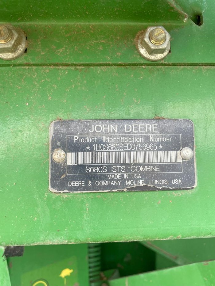 2013 John Deere S680 With 640D