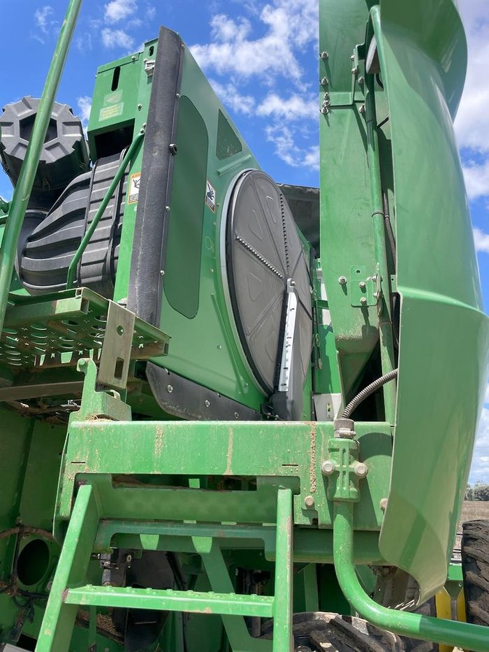 2013 John Deere S680 + 640D