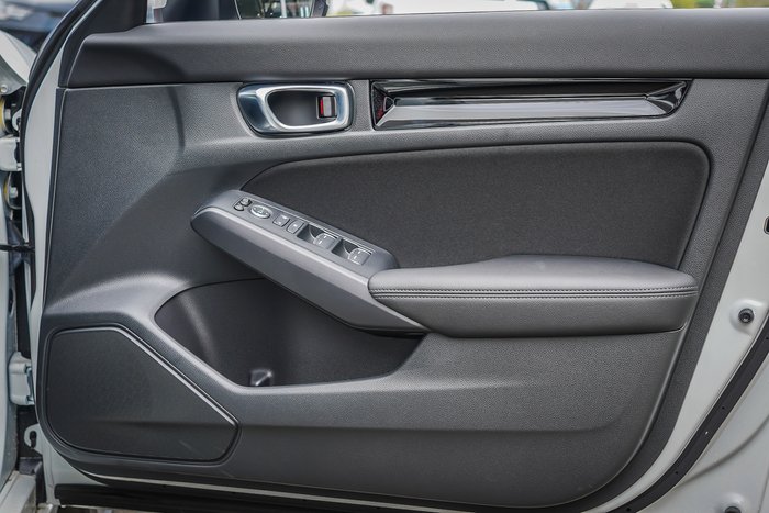 2024 Honda Civic e:HEV L