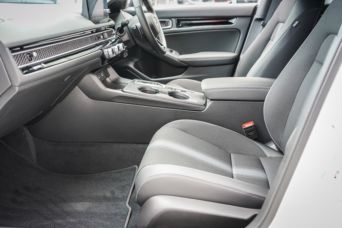 2024 Honda Civic e:HEV L