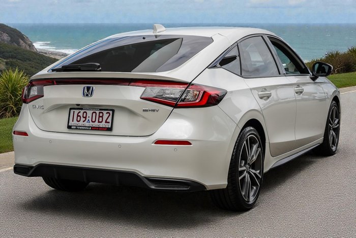 2024 Honda Civic e:HEV L