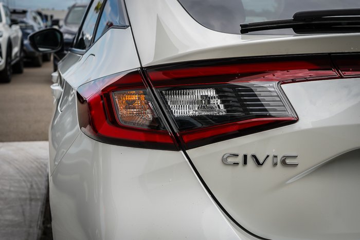 2024 Honda Civic e:HEV L