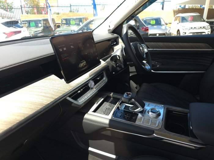 2025 GWM Tank 500 Ultra Hybrid