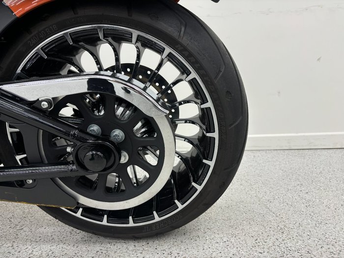 2019 Harley-davidson FXBRS BREAKOUT (114) Orange