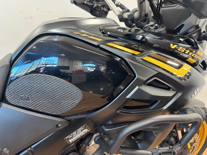 2019 Suzuki V-STROM 1000XT (DL1000XA) Black