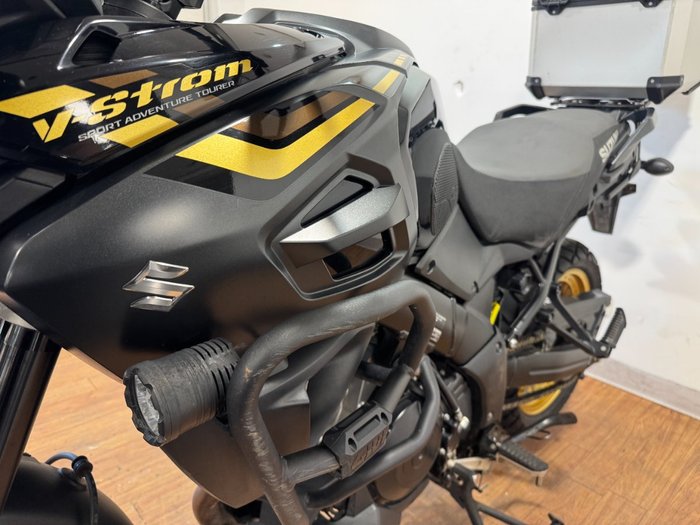 2019 Suzuki V-STROM 1000XT (DL1000XA) Black
