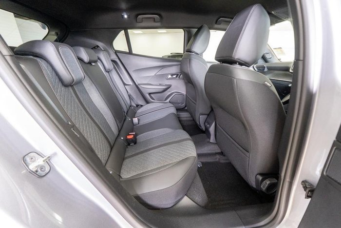 2025 Peugeot 2008 Allure Hybrid