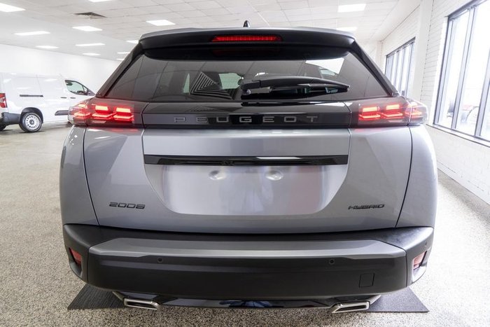 2025 Peugeot 2008 Allure Hybrid