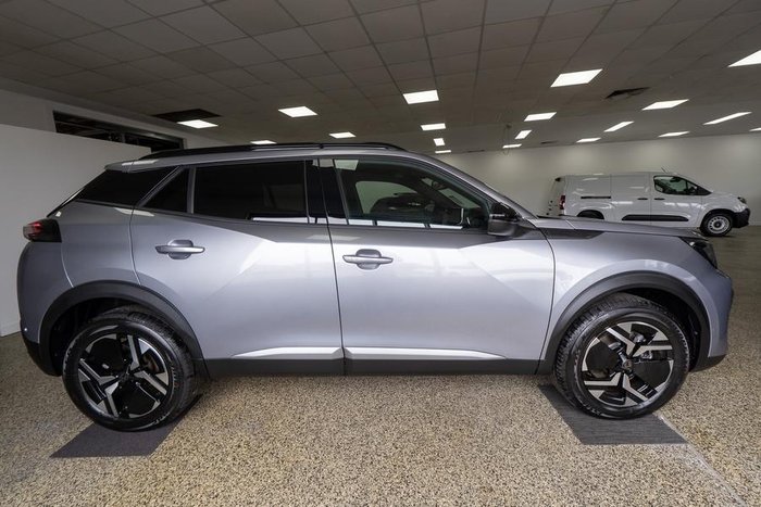 2025 Peugeot 2008 Allure Hybrid