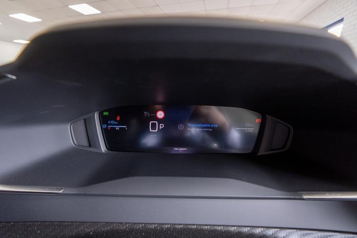 2025 Peugeot 2008 Allure Hybrid