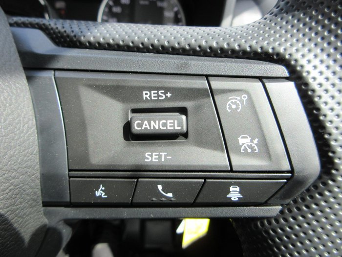 2025 Mitsubishi Triton GLX