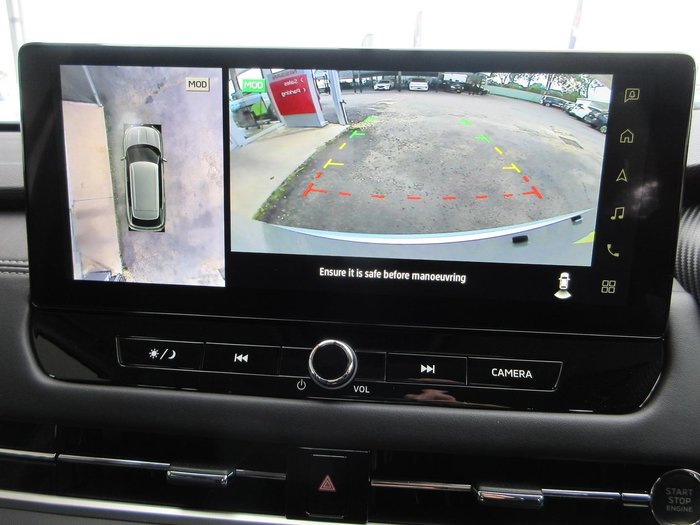 2025 Mitsubishi Outlander ES