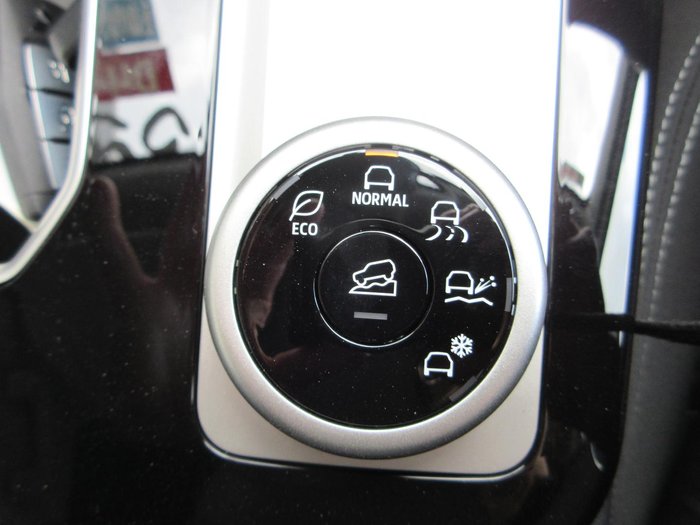 2025 Mitsubishi Outlander ES