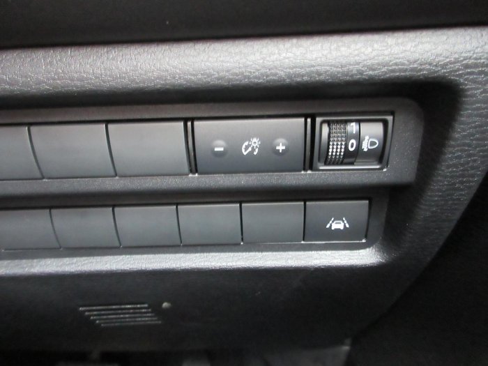 2025 Mitsubishi Outlander ES