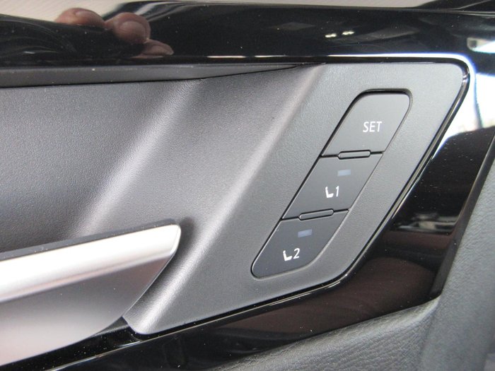 2025 Mitsubishi Outlander Exceed Tourer