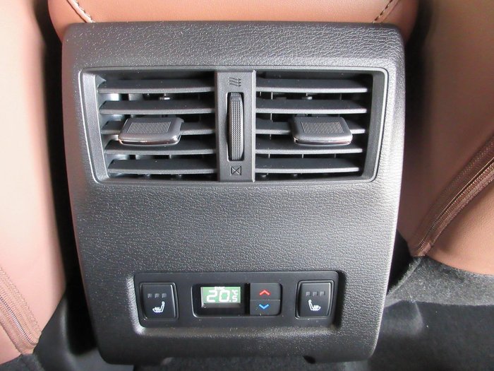 2025 Mitsubishi Outlander Exceed Tourer