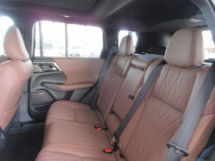 2025 Mitsubishi Outlander Exceed Tourer