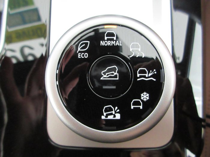 2025 Mitsubishi Outlander Exceed Tourer