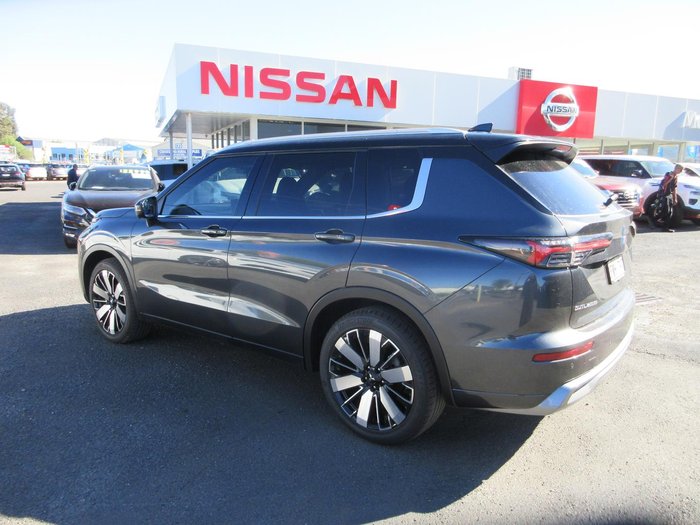 2025 Mitsubishi Outlander Exceed Tourer