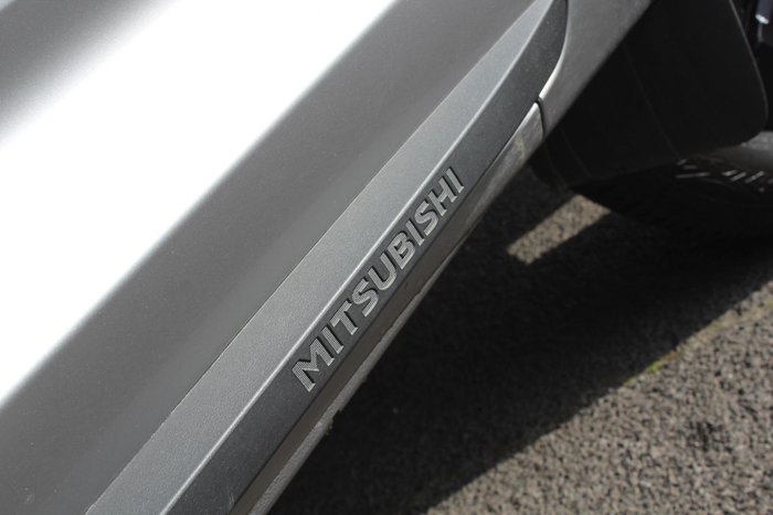 2025 Mitsubishi Triton GLX-R