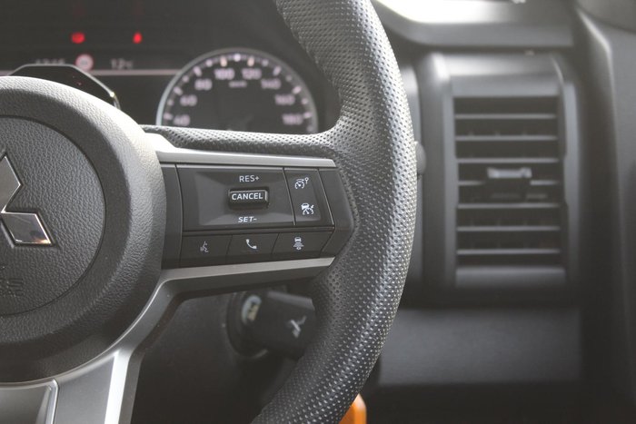 2025 Mitsubishi Triton GLX-R