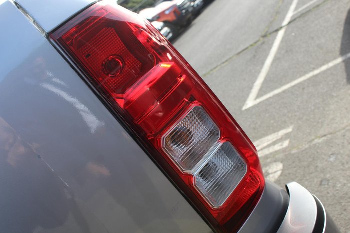 2025 Mitsubishi Triton GLX-R