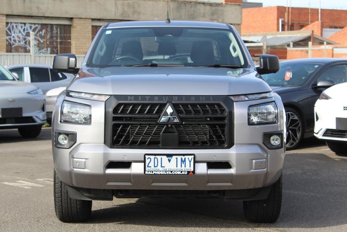 2025 Mitsubishi Triton GLX-R