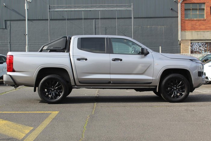 2025 Mitsubishi Triton GLX-R