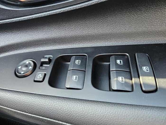 2024 Hyundai i20 N BC3.V2 MY25 Performance Blue & Phantom Black Roof