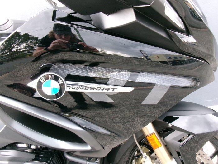 2023 BMW Motorrad R 1250 RT BLACK STORM METALLIC