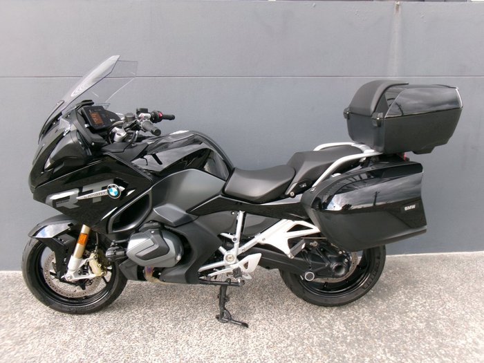 2023 BMW Motorrad R 1250 RT BLACK STORM METALLIC