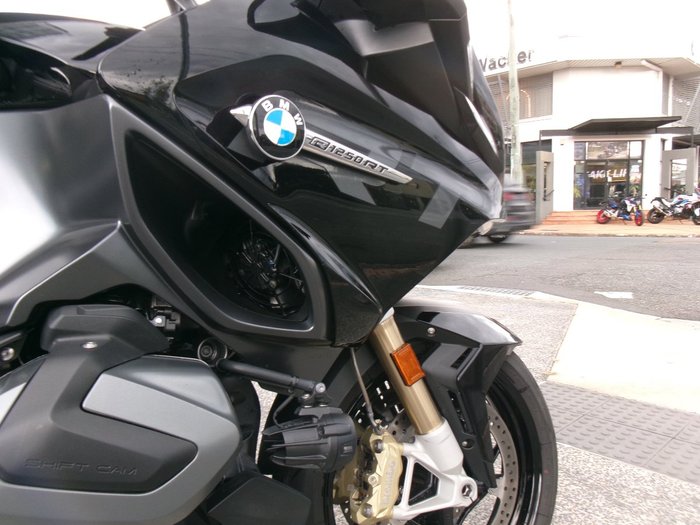 2023 BMW Motorrad R 1250 RT BLACK STORM METALLIC