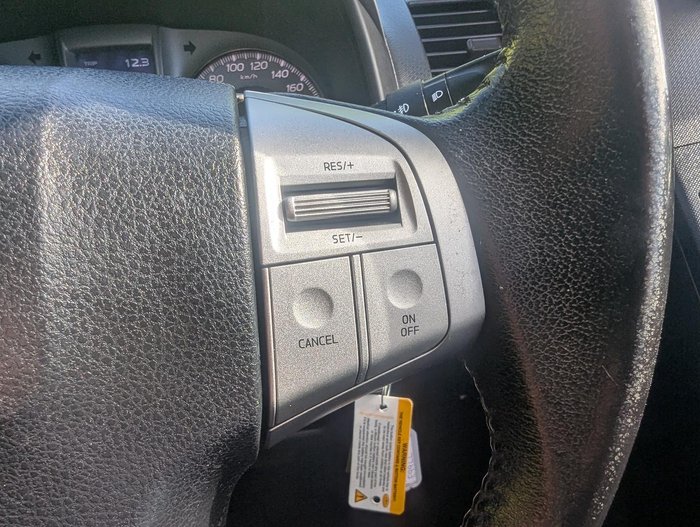 2015 Isuzu MU-X LS-U MY15 4x2 Titanium Silver
