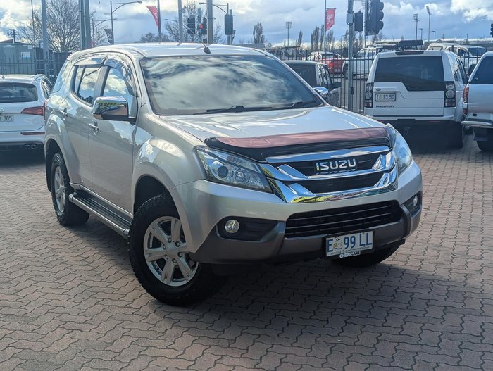 2015 Isuzu MU-X LS-U MY15 4x2 Titanium Silver