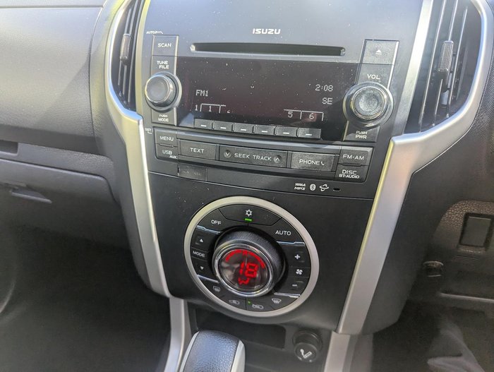 2015 Isuzu MU-X LS-U MY15 4x2 Titanium Silver