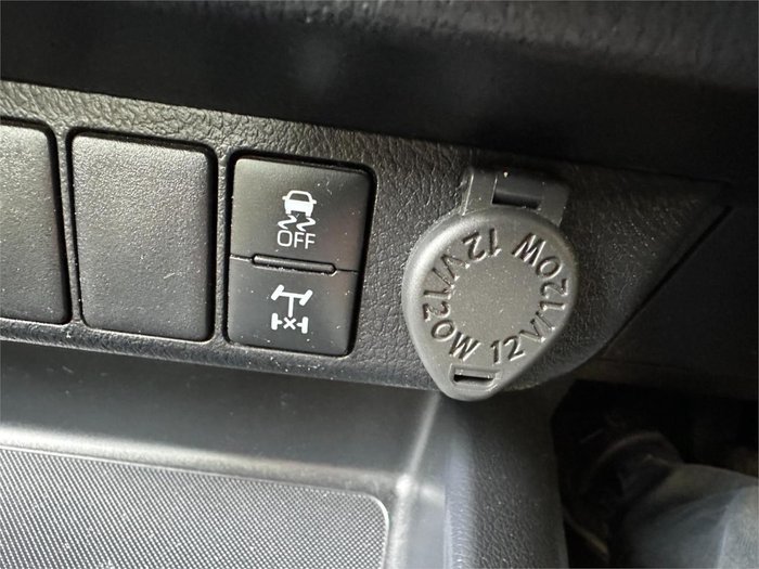 2020 Toyota Hilux SR GUN126R 4X4 Dual Range Glacier White