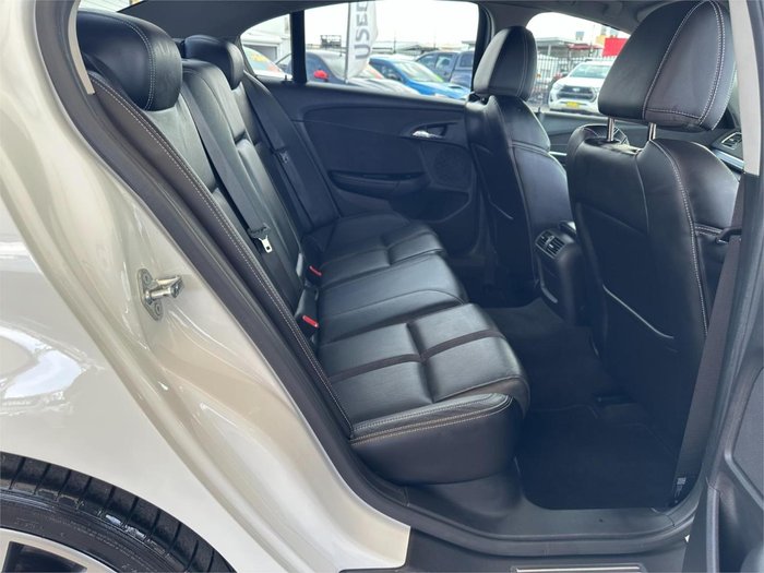 2016 Holden Commodore SS V VF Series II MY16 Heron White