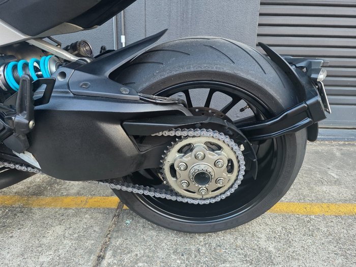 2019 DUCATI DIAVEL 1260 (SANDSTONE GREY) GREY
