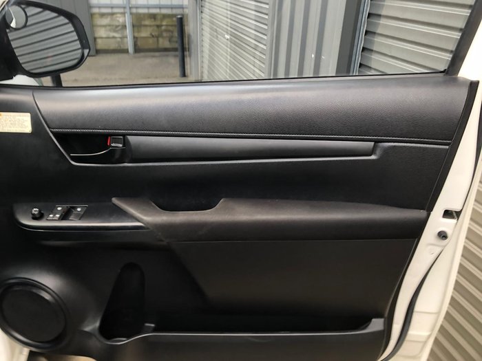 2018 Toyota Hilux SR GUN126R 4X4 Dual Range Glacier White
