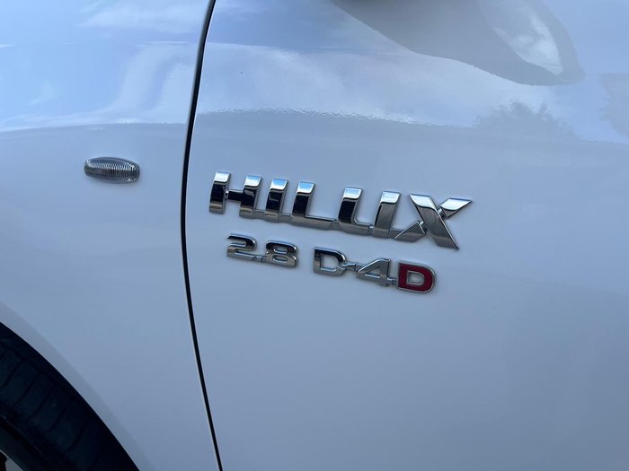 2018 Toyota Hilux SR GUN126R 4X4 Dual Range Glacier White