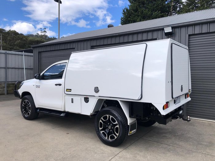 2018 Toyota Hilux SR GUN126R 4X4 Dual Range Glacier White