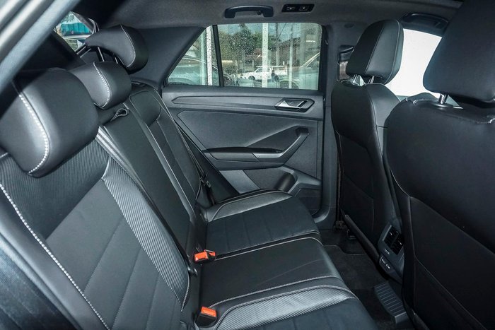 2025 Volkswagen T-Roc 140TSI R-Line