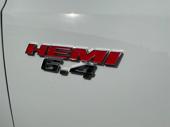 2020 Chrysler 300 SRT Core LX MY20 Bright White